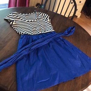 Women’s medium Dress